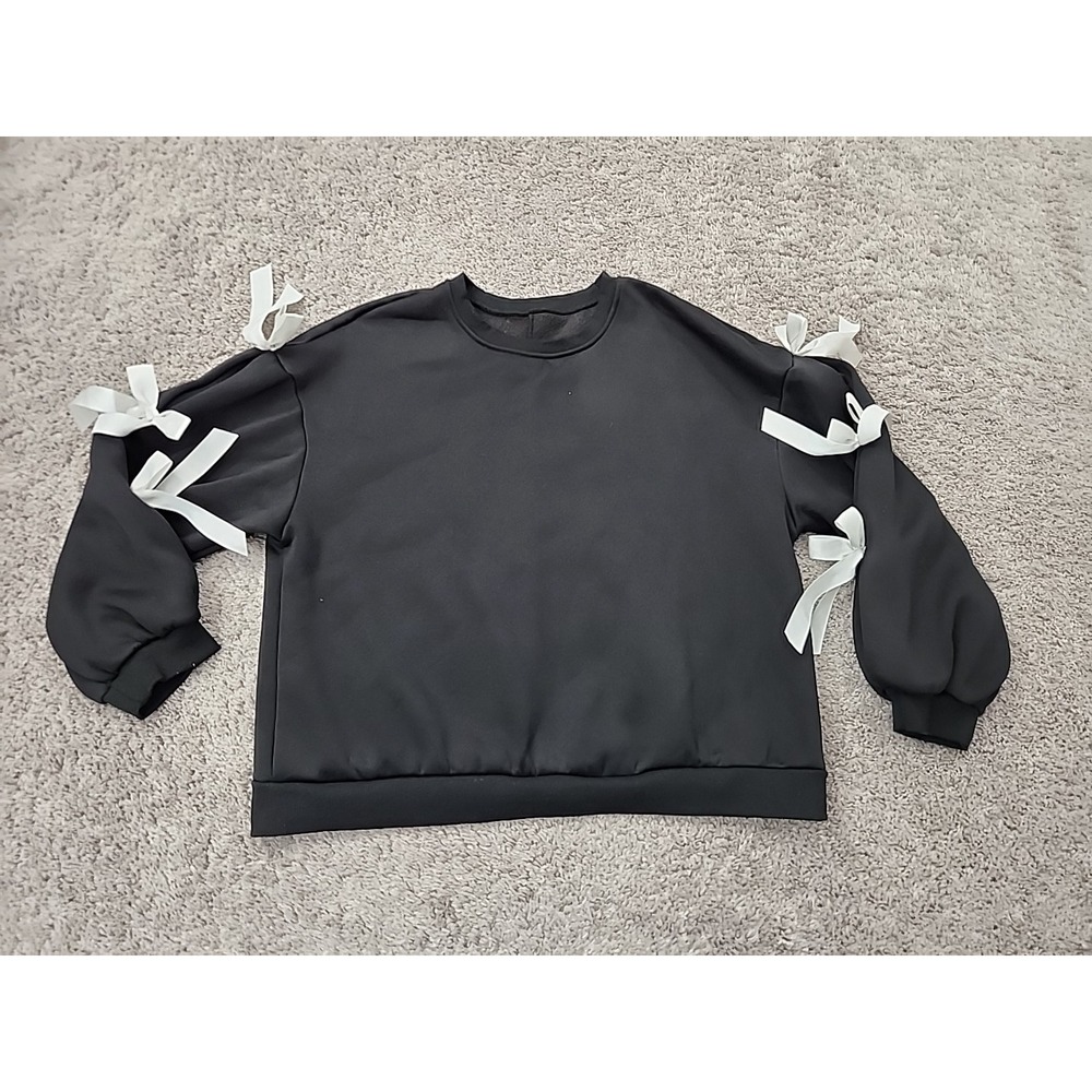 Shein Sweatshirt Womens 2XL Black White Bow Accents Sleeve Coquettecore